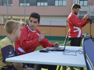 Allenamento ad alte prestazioni nei campi di calcio in inverno