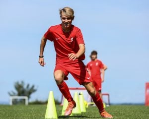 15 + 3 Key Soccer Skills - How to Achieve Success in Football | Ertheo