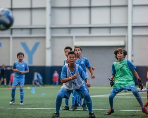 Las 3 MANERAS de jugar RÁPIDO y de PRIMERA en el FÚTBOL / MEJORA TU TÉCNICA  