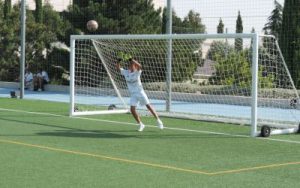 goleiro 2 300x188 - Programas de treinamento para goleiros 2021 goleiro 2 300x188 - Programas de treinamento para goleiros 2021