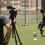 Entrenamiento con cámara en la academai de fútbol de Barcelona 150x150 - Consejos prácticos de expertos que ayudarán a tu hijo a convertirse en jugador profesional de fútbol