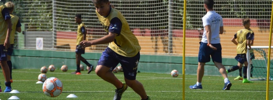 barcelona - Acampamentos de futebol de alto rendimento 2022 barcelona - Acampamentos de futebol de alto rendimento 2022