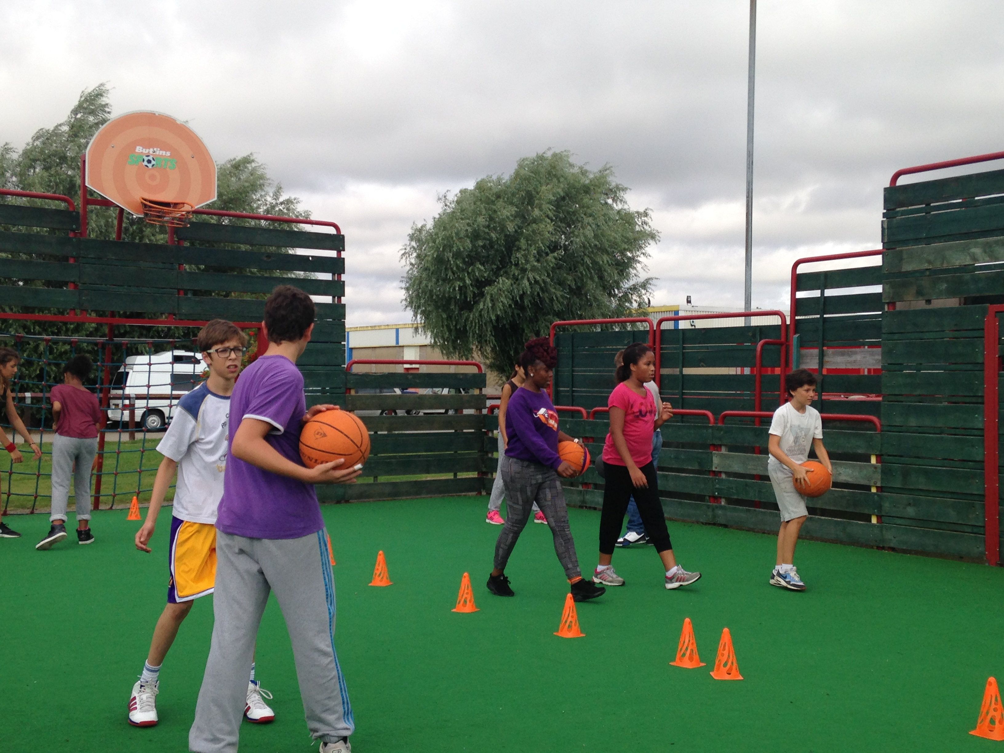 Treinamento no Acampamento de Basqueteem Skegness Treinamento no Acampamento de Basqueteem Skegness