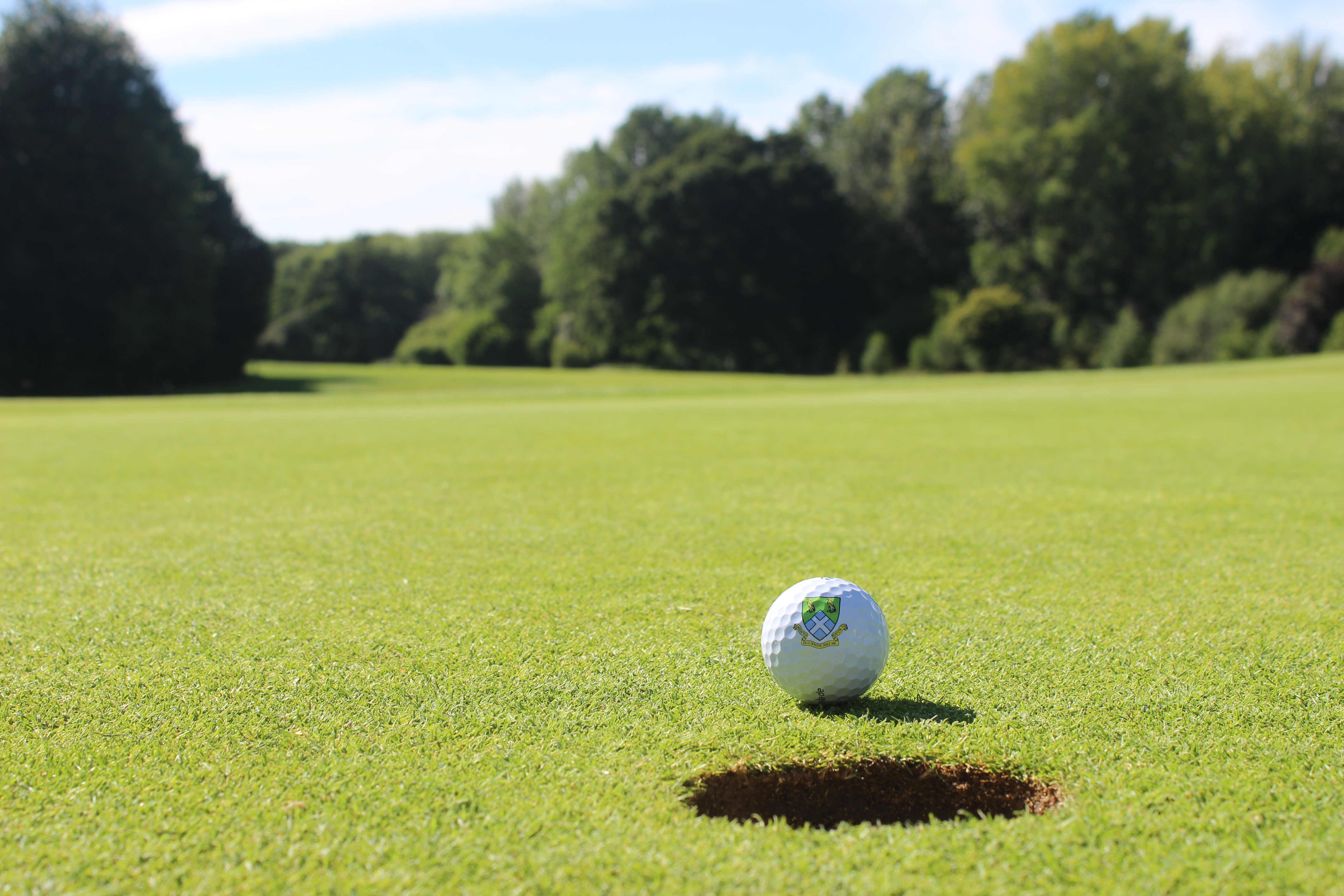 Stage de golf en Angleterre 2024 logo