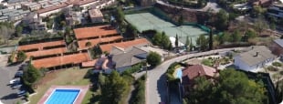Academia de tenis Bruguera logo