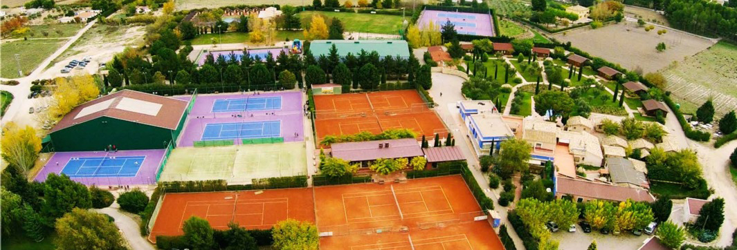 Academia de tenis de Juan Carlos Ferrero 2024 logo