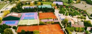 Logo do Ferrero Tennis Academy