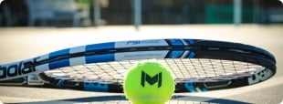 Logo do Centro de treinamento de tênis Mouratoglou 2023