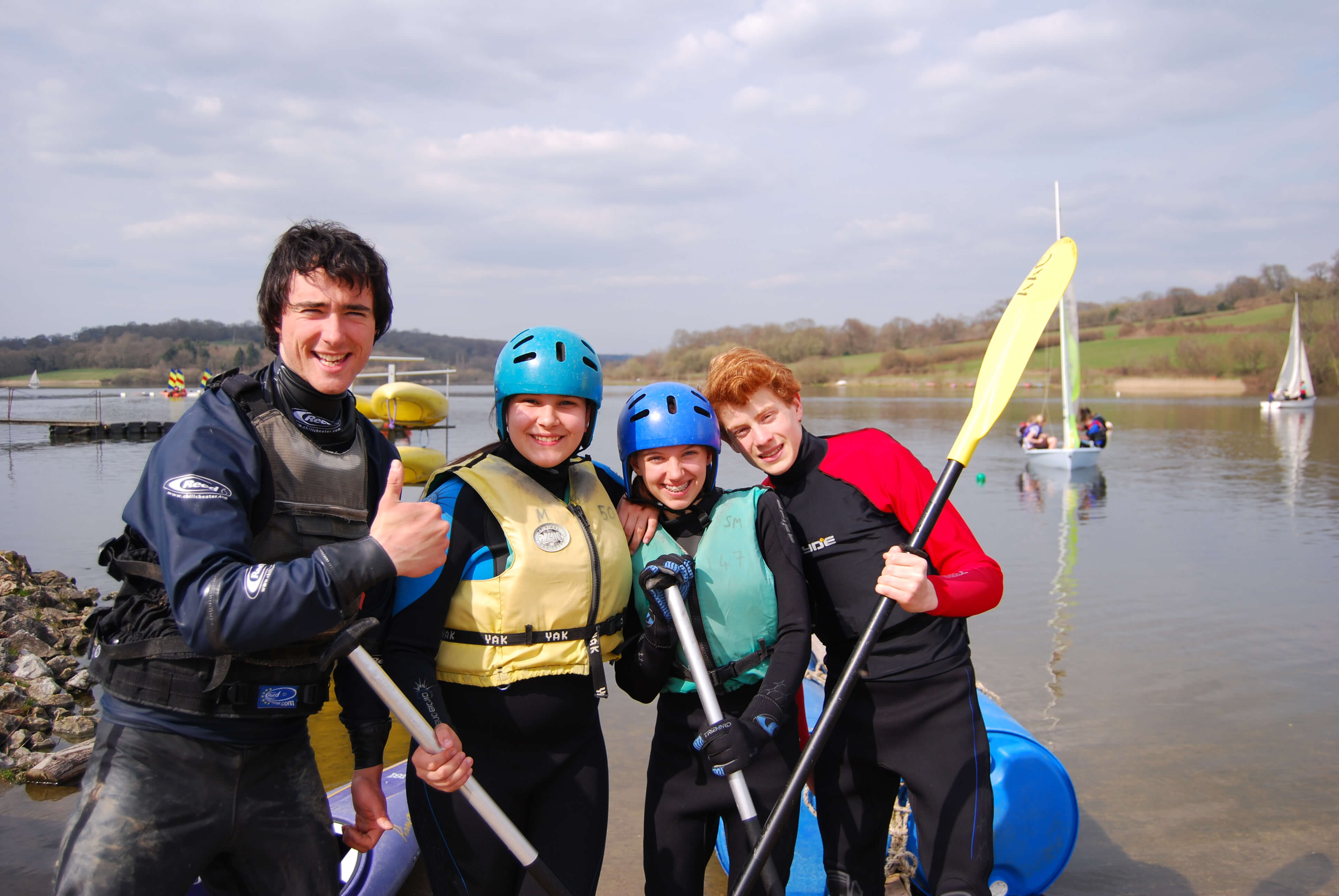 Training at Stage de Sports Aquatiques en Angleterre. Right picture Training at Stage de Sports Aquatiques en Angleterre. Right picture