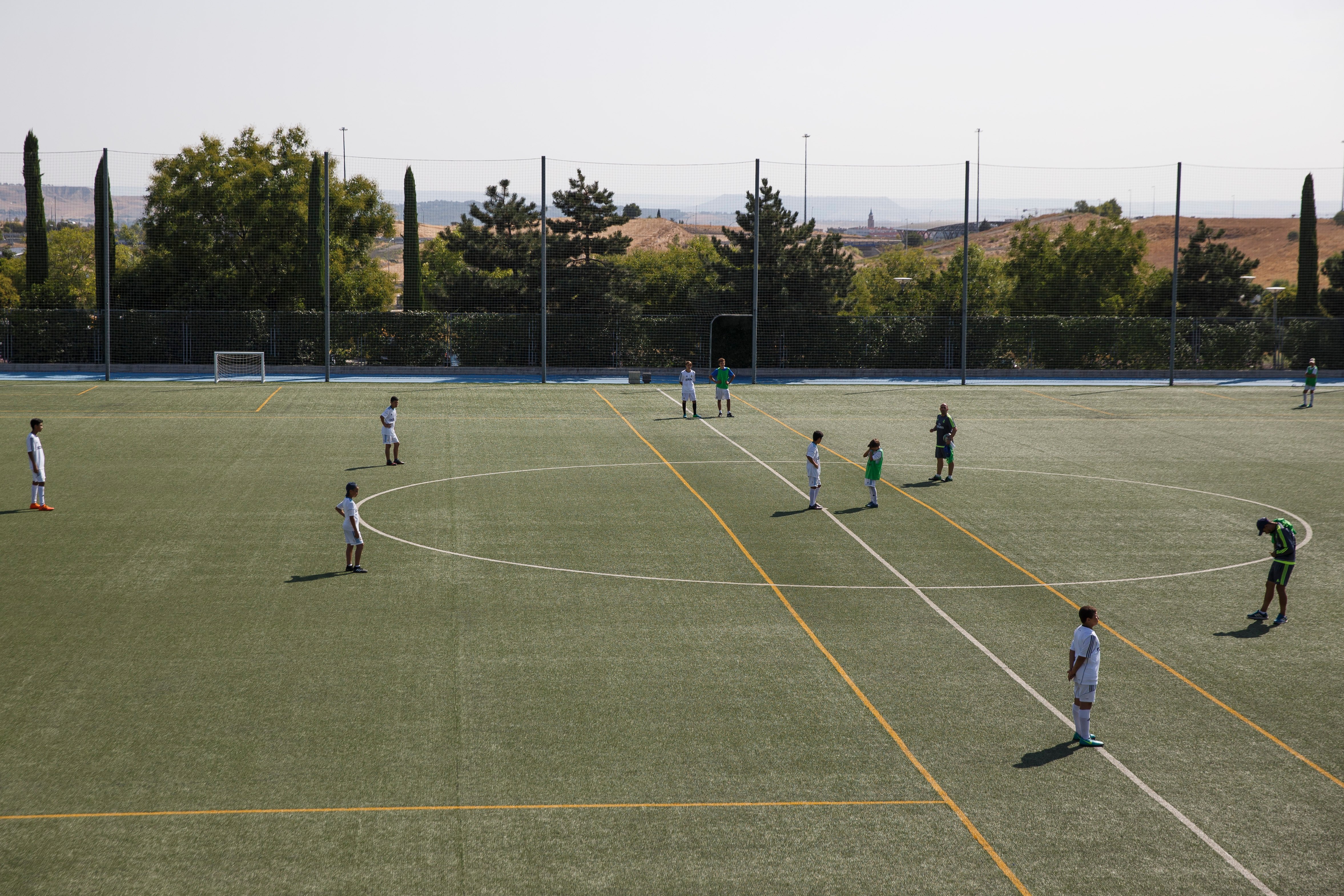 Real Madrid Soccer Camps 2025 [football+language]