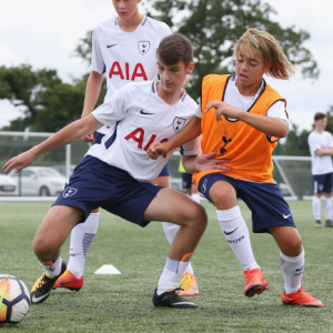 Campamento de fútbol Tottenham Hotspurs