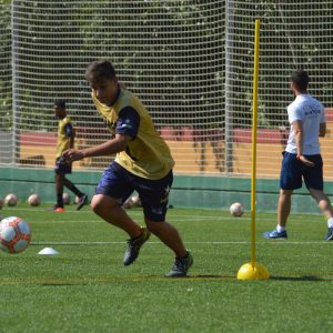 Campamento de alto rendimiento de fútbol en Barcelona